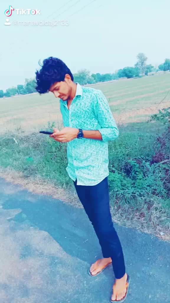 @MaNaV DeSai BiDaJ 🦅