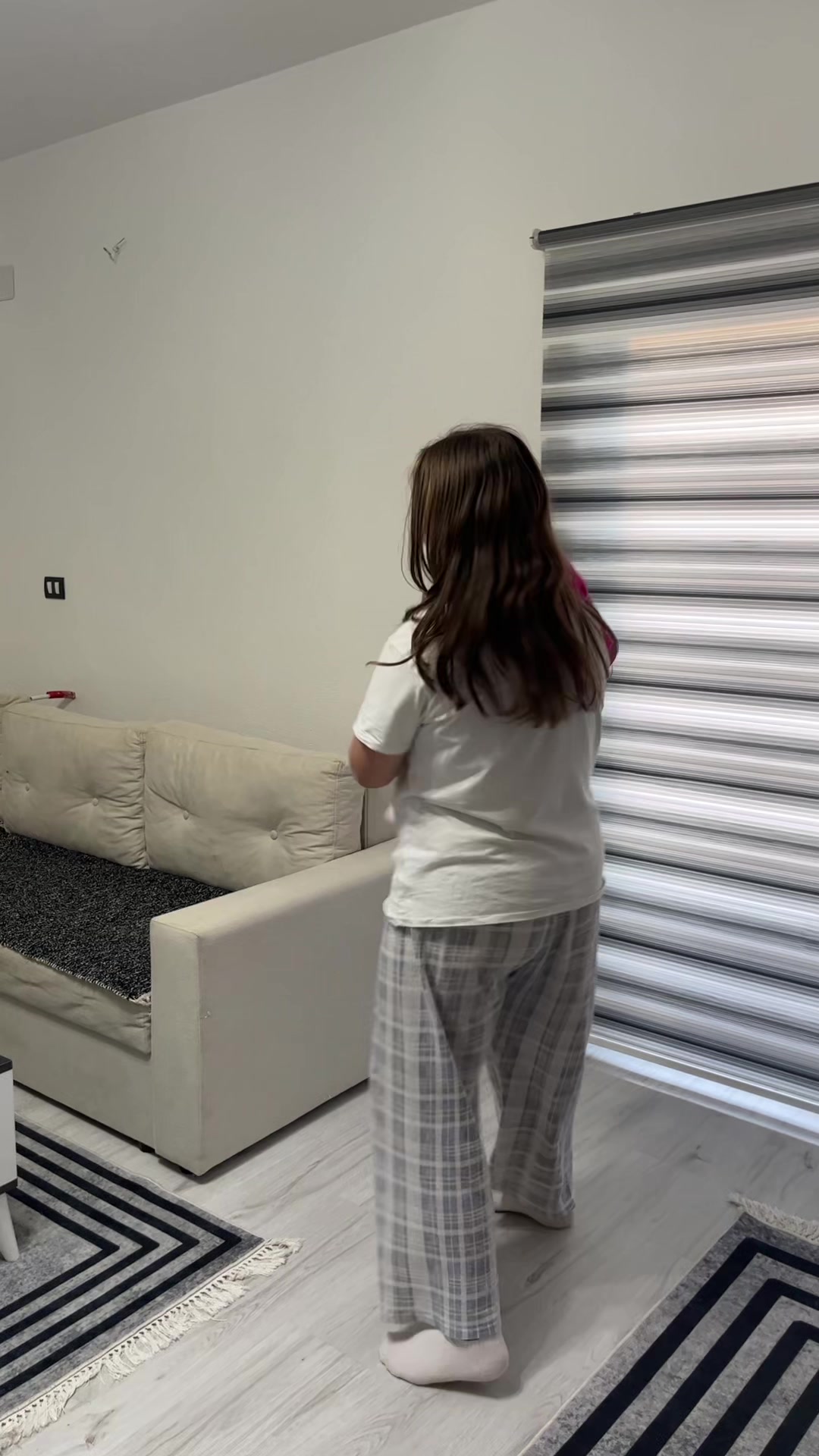 @Monaaa