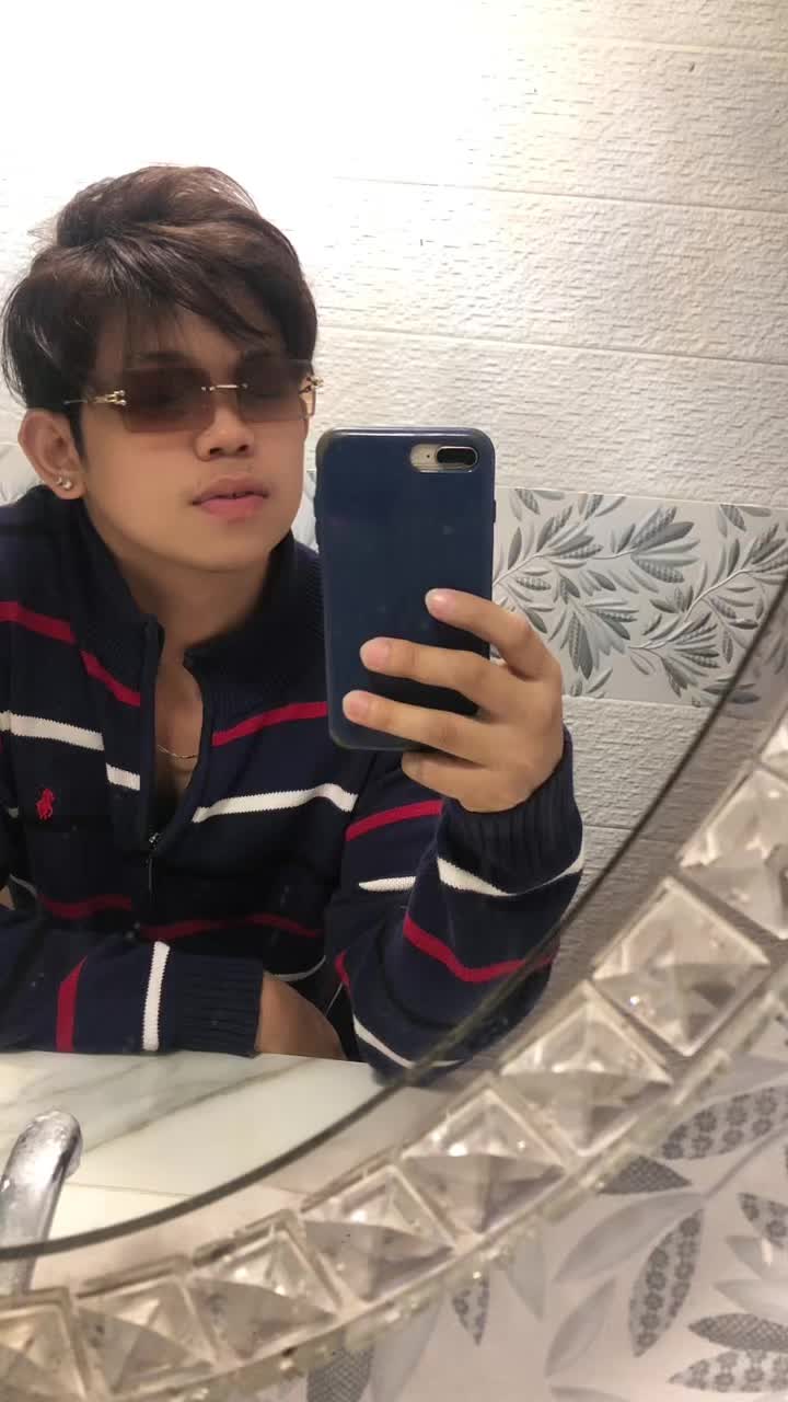 @BADBUNNY