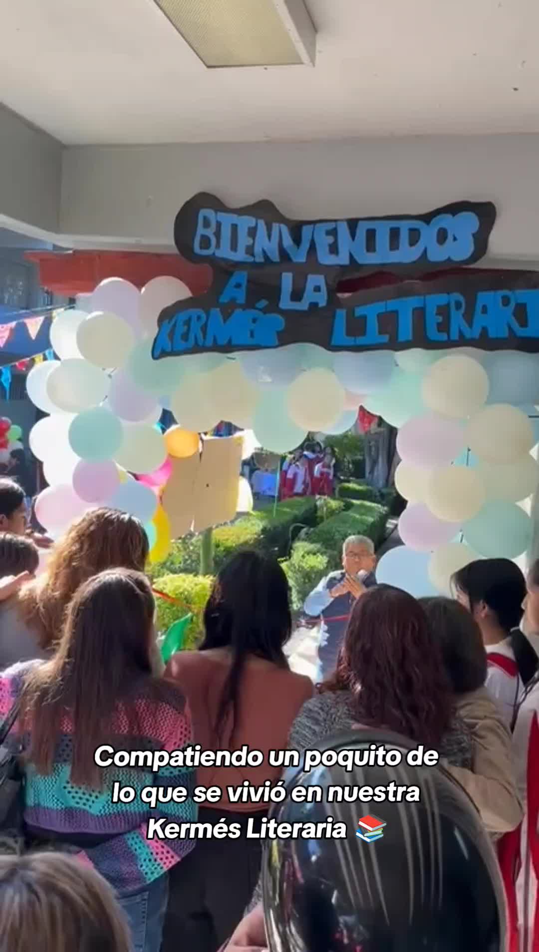 @Miss Moni 📚