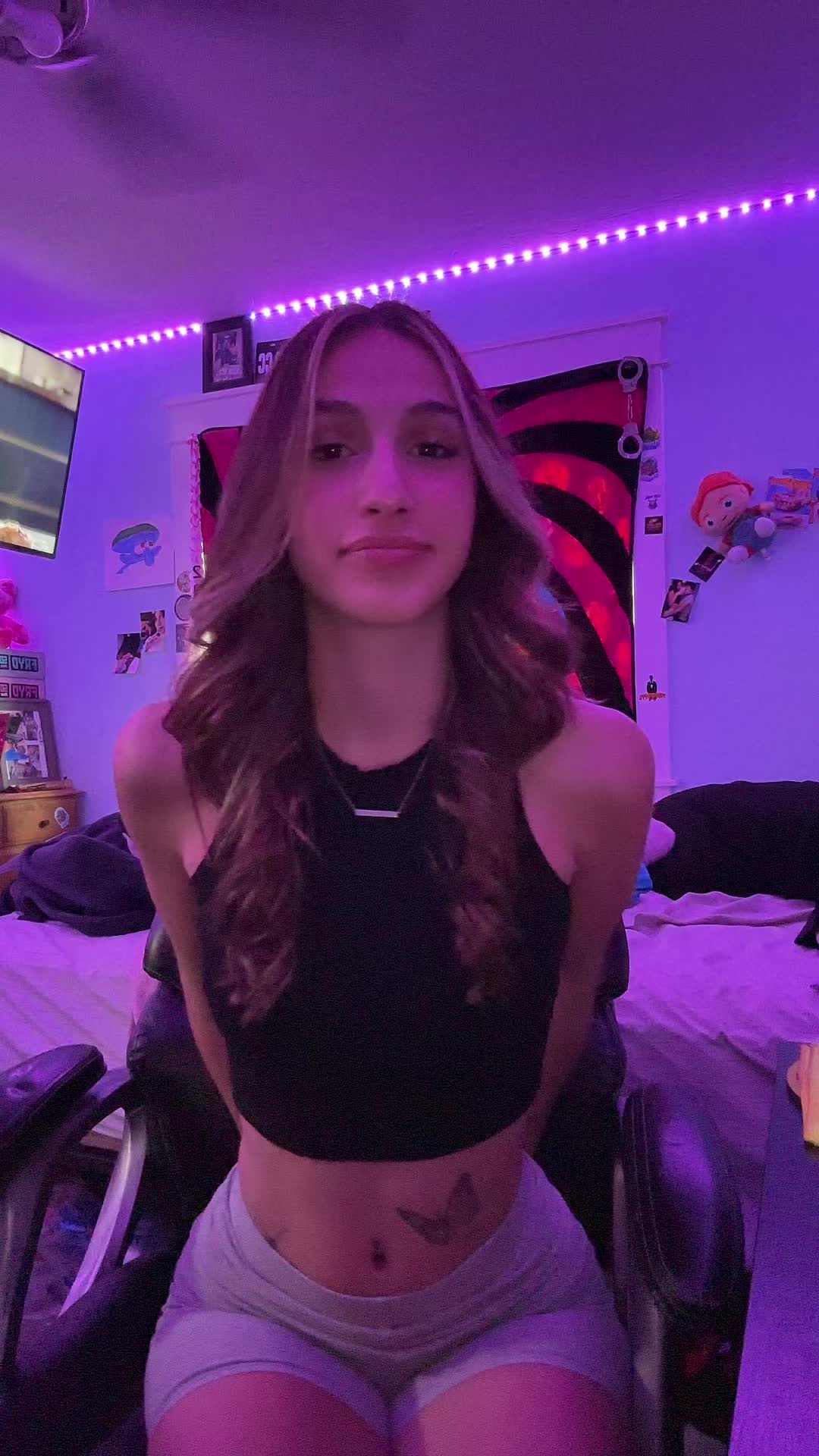 @jada!