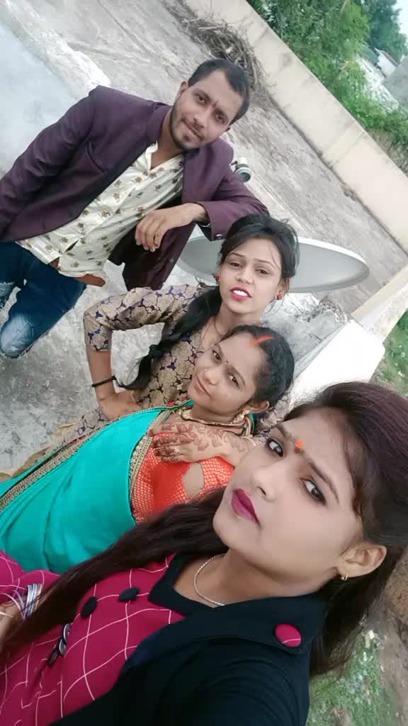 @neelu sahu😊😊😊😊