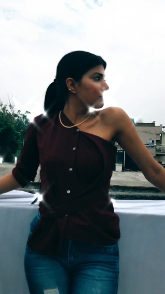 @Pallavi pandey 💜🦋