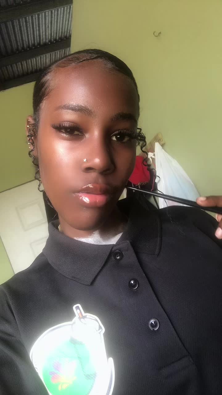 @Hottiee😋🥵