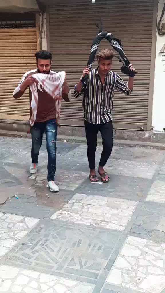 @👑فرحان۔💕