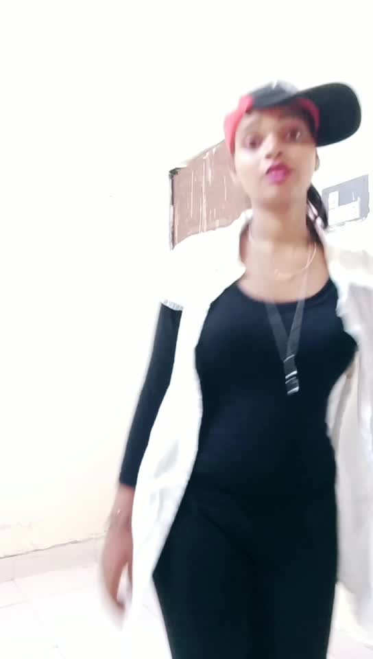 @👑Kavita. Goad😘