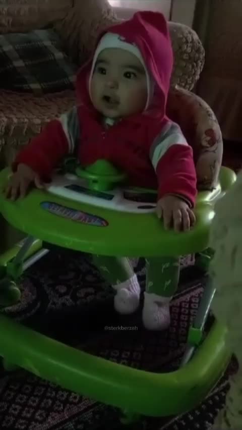@Esmira Tağıyeva