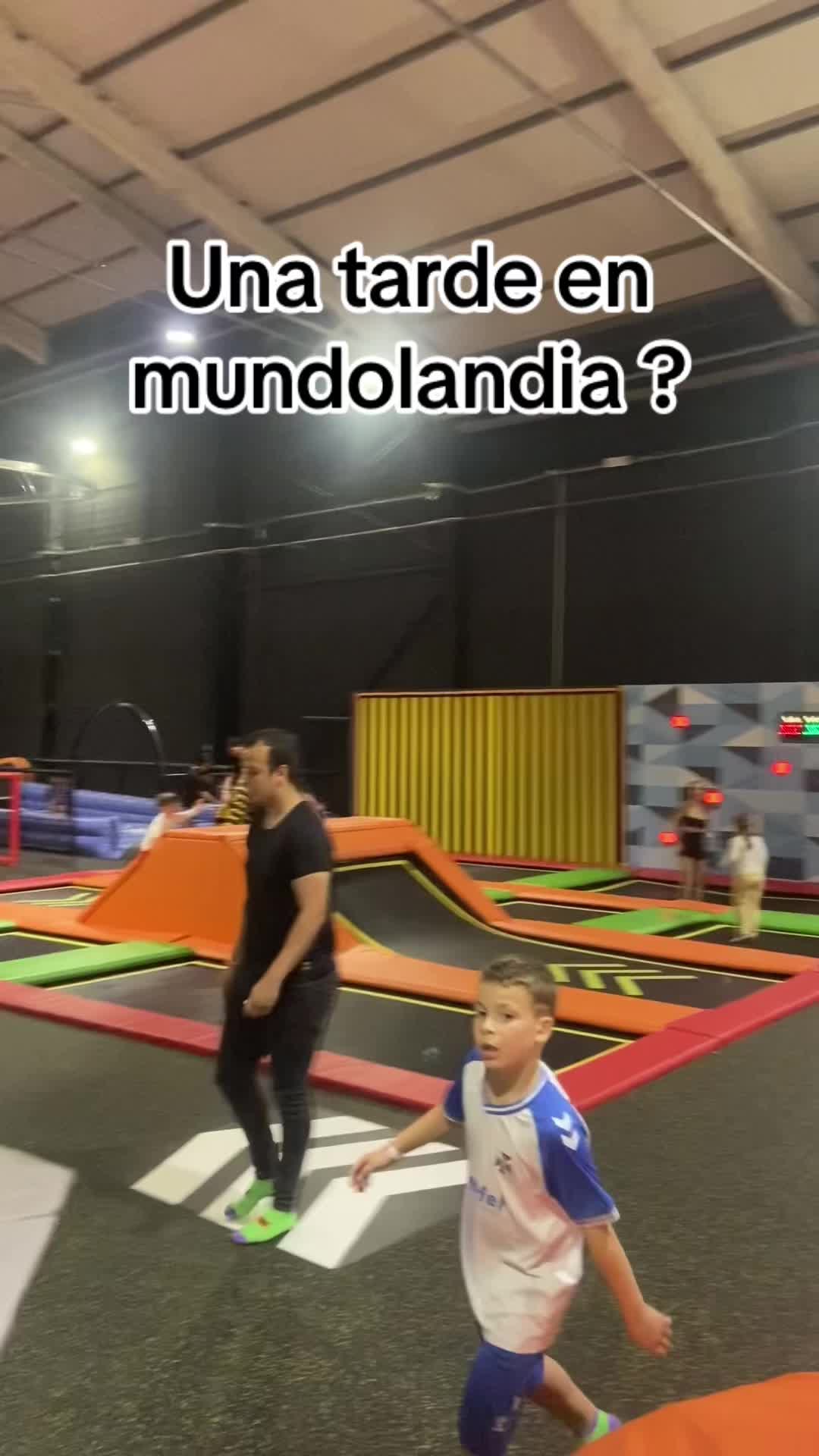 @callejónn