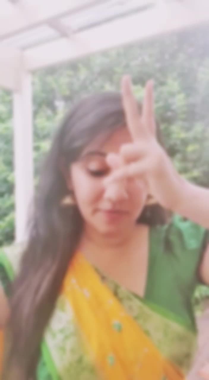 @Poorni