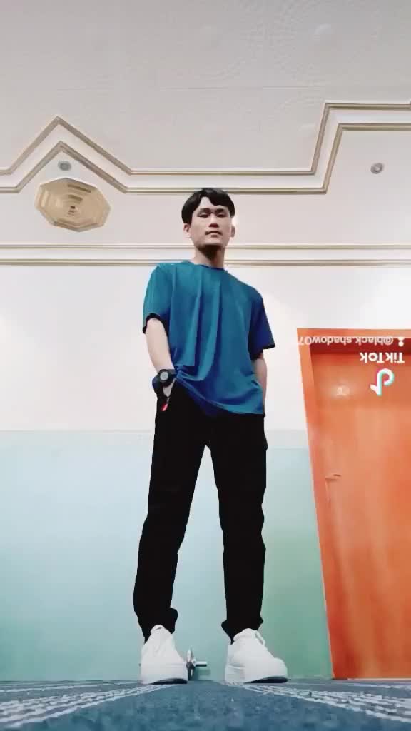 @Mr Kâmâl❤️🔥☺️