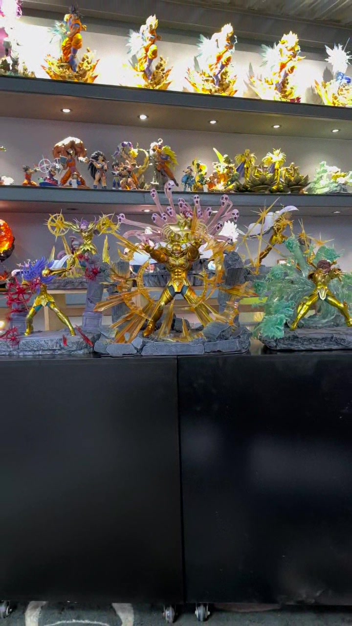 @Statues art et Mangas
