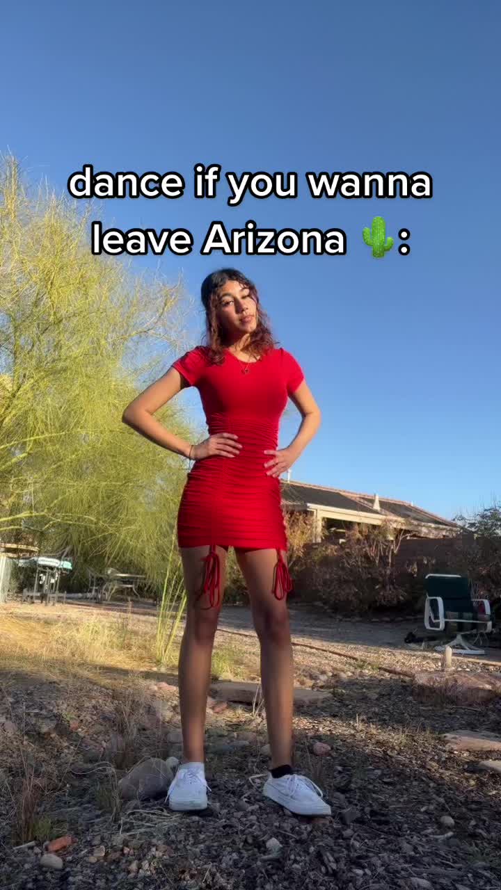 @lolasyk_
