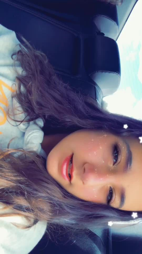 @Gabi💚🖤