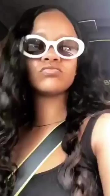@𝓇𝒾𝓇𝒾 𝓃𝒶𝓋𝓎