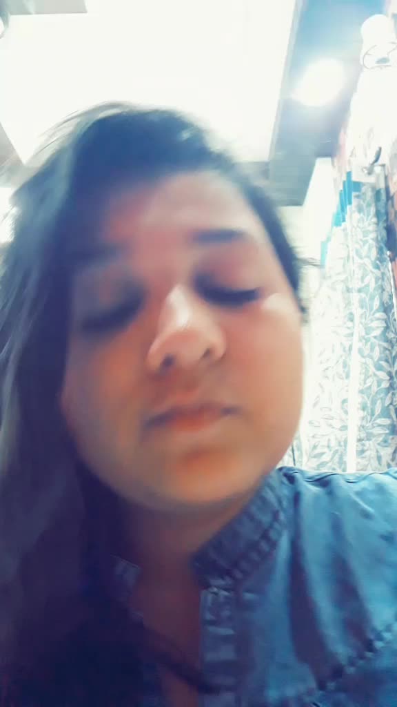 @BHAVYA (SO CUTE )