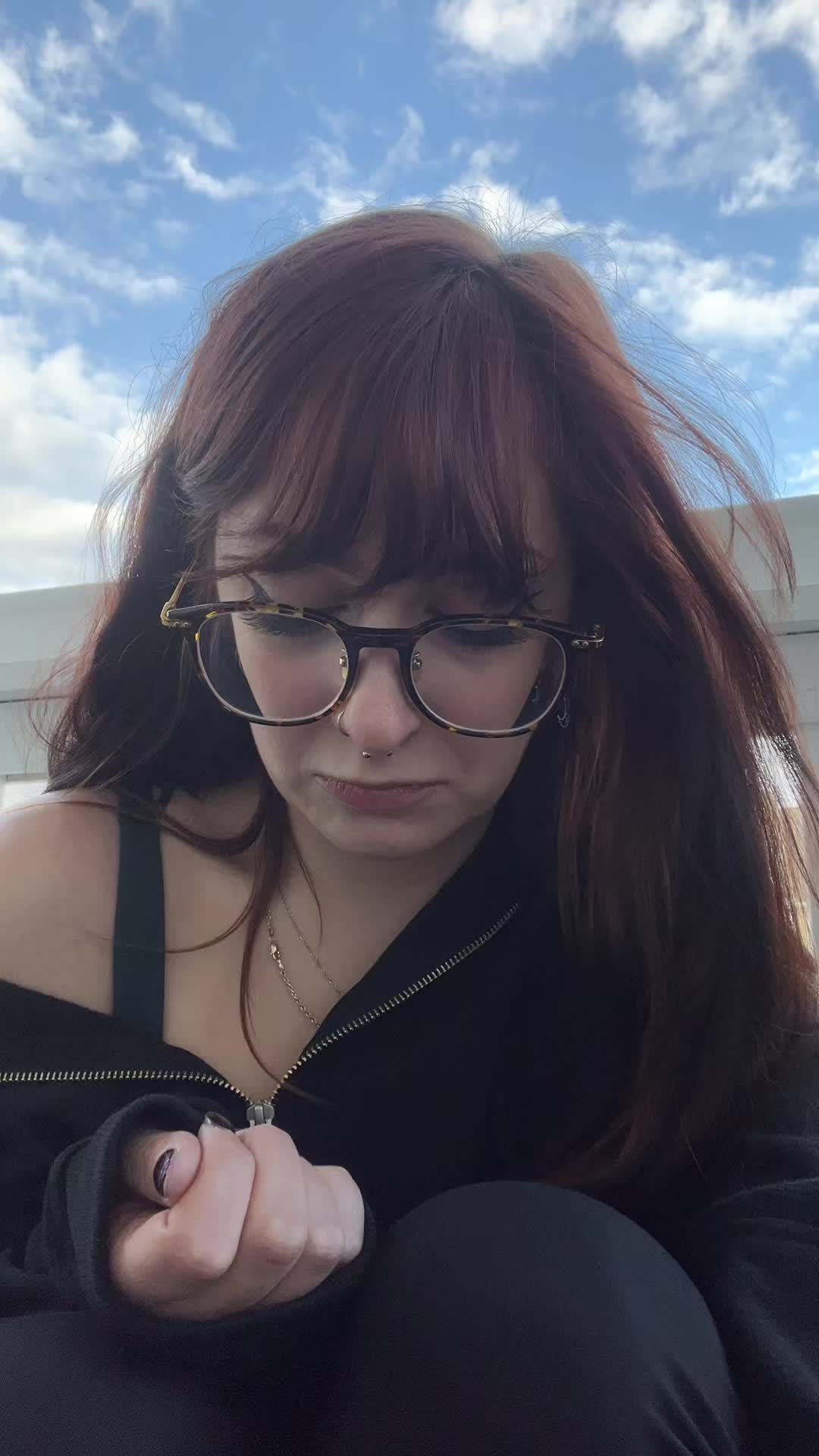 @:D