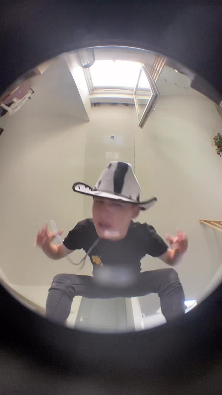 @Cow-boy 🤠