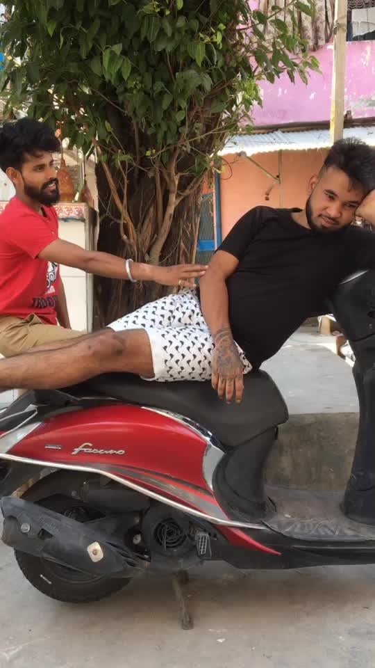 @Sumit🤟🏾kajaniya