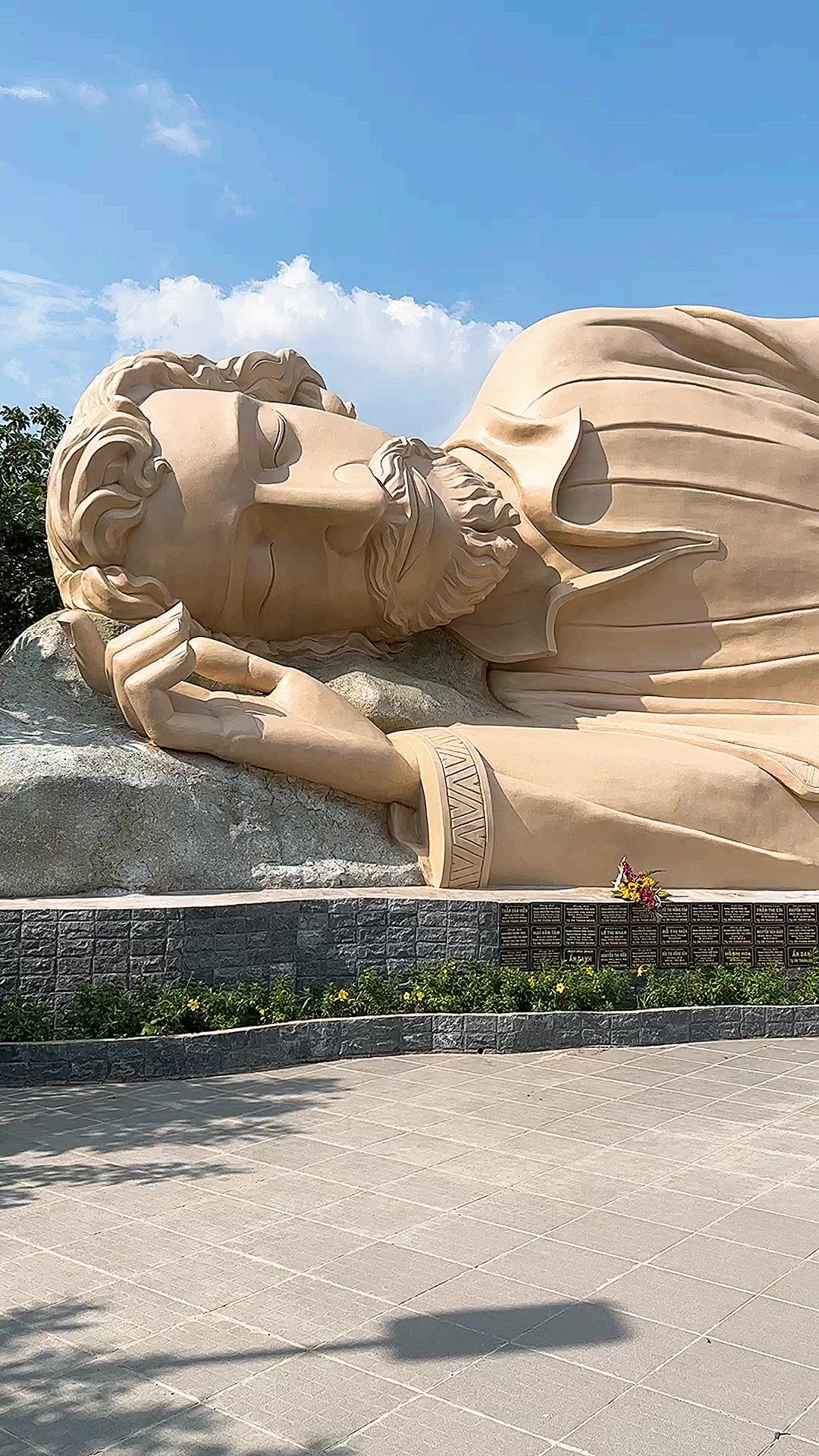 @Vũ Nguyễn Phương Thảo
