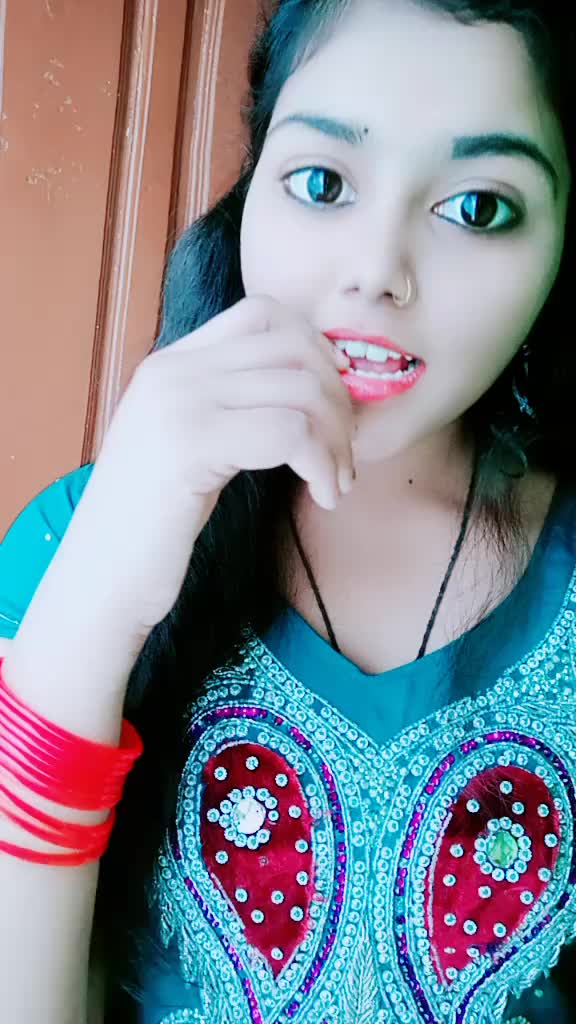 @👰Kavya unique 👰
