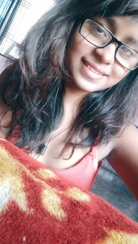 @Divu_ _(♥ω♥*)