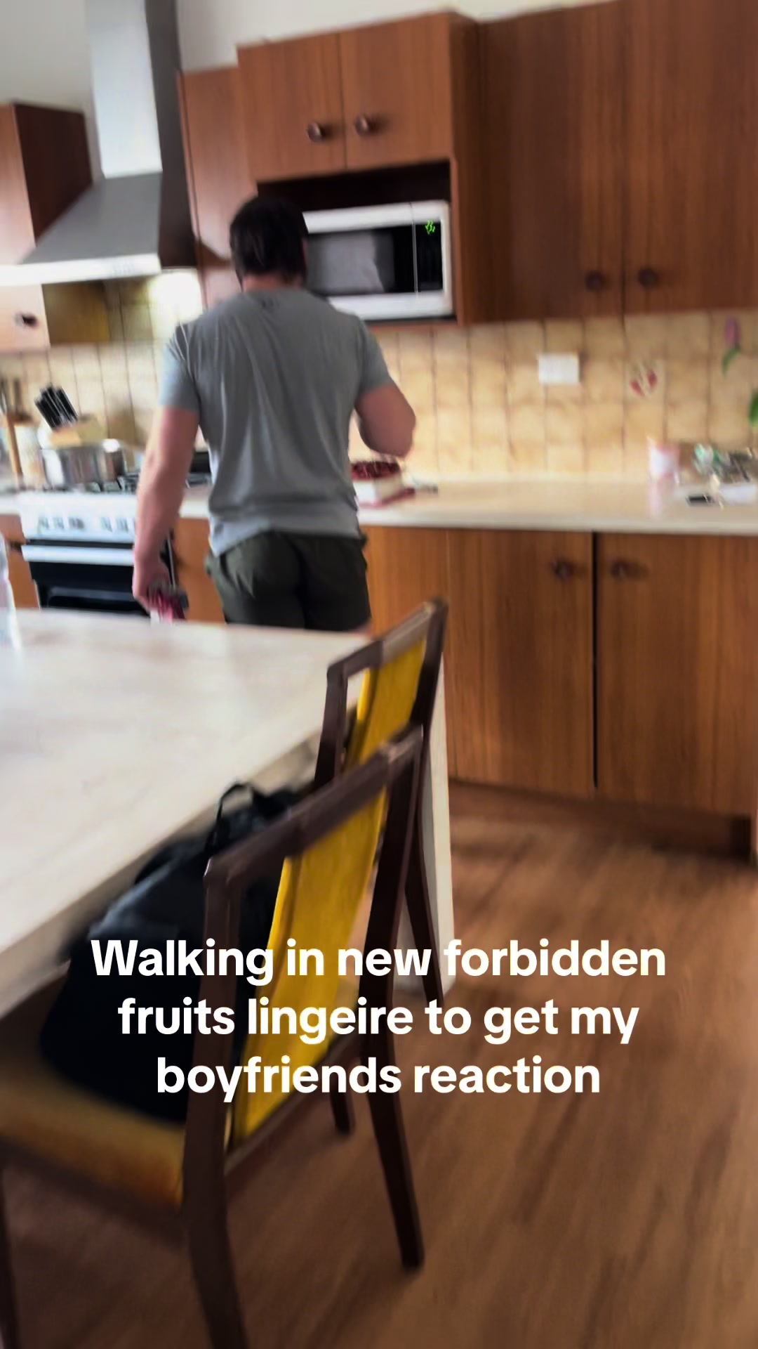 @GIULIA (FORBIDDEN FRUITS)