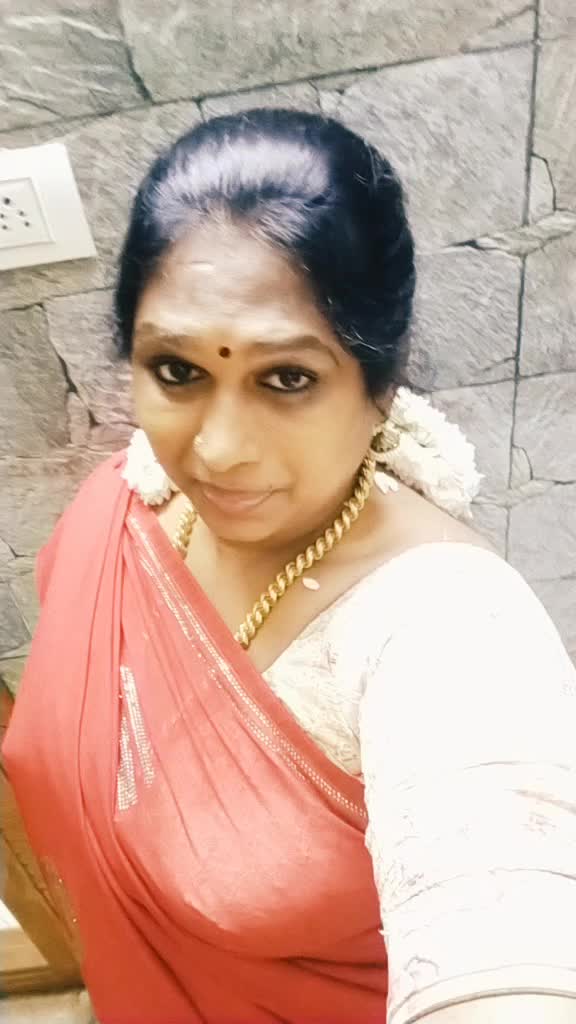 @ananthi