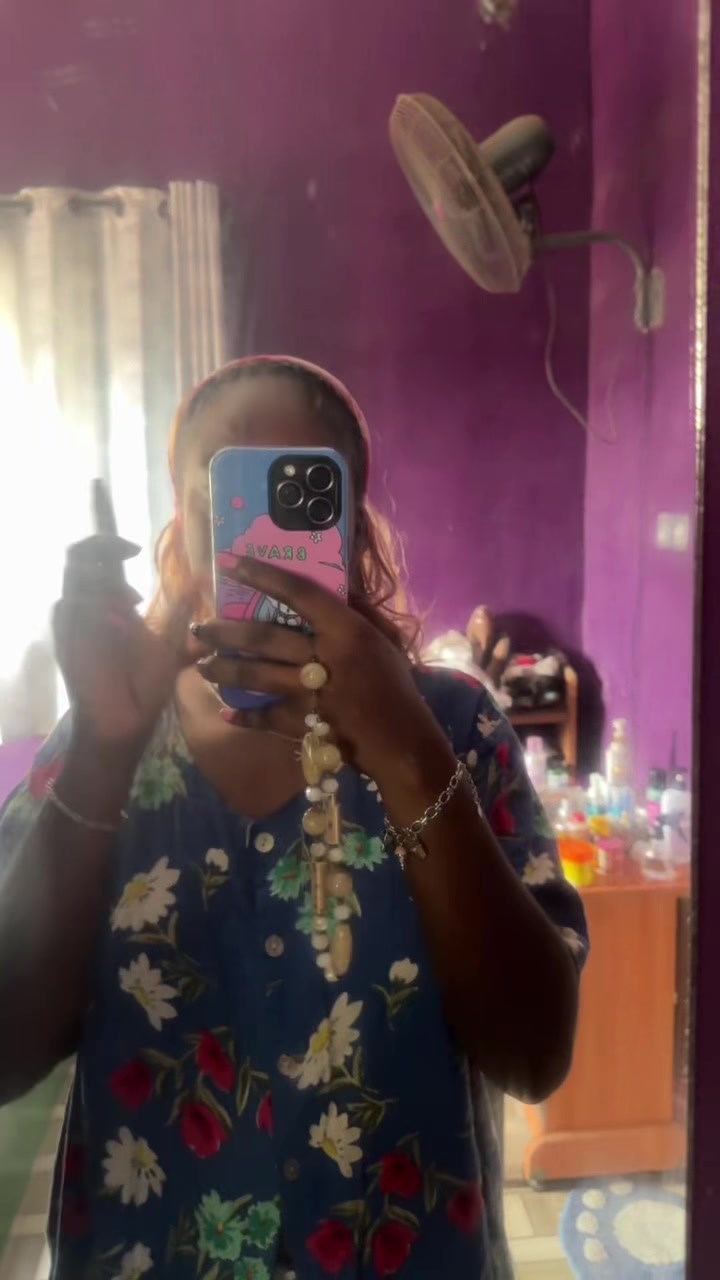 @theskincaregirliee
