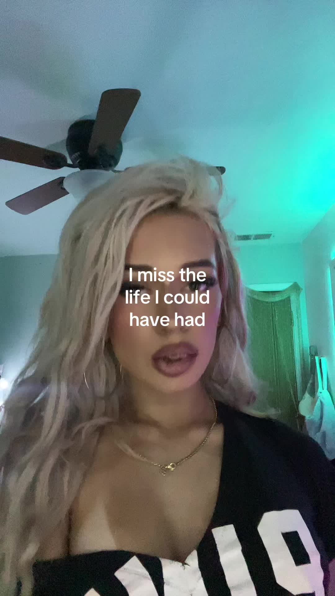 @OverlyKayla