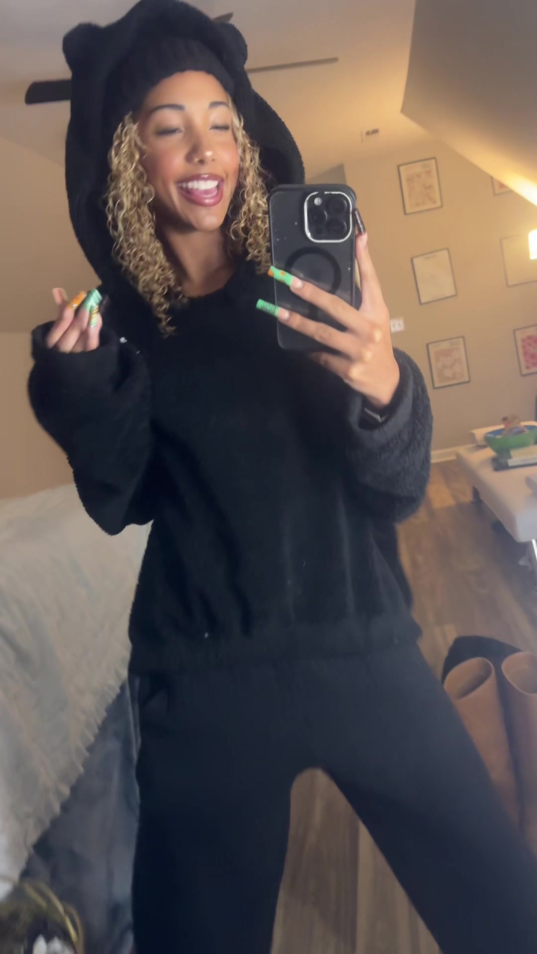 @superhotsexybtich