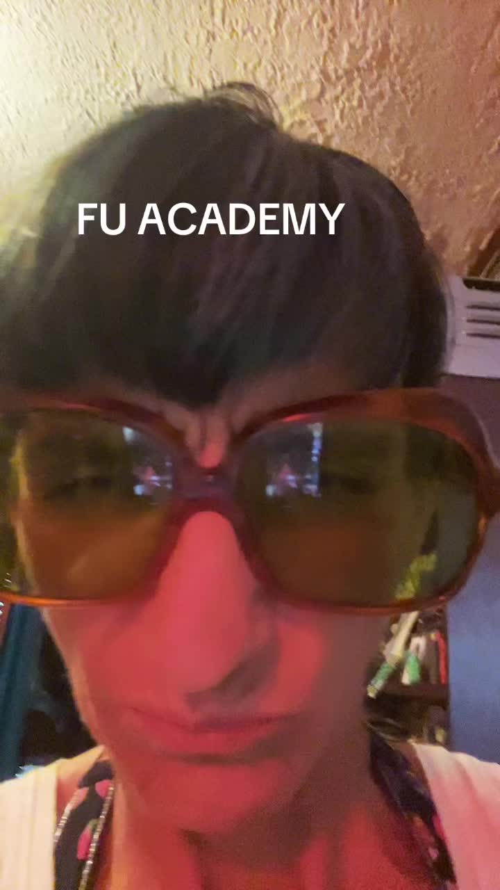 @Emina Diaz