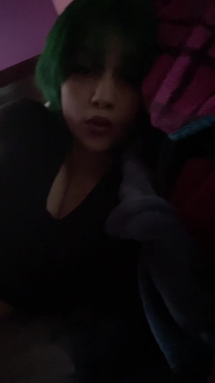 @lola