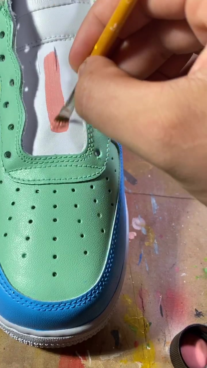 @610 Customs