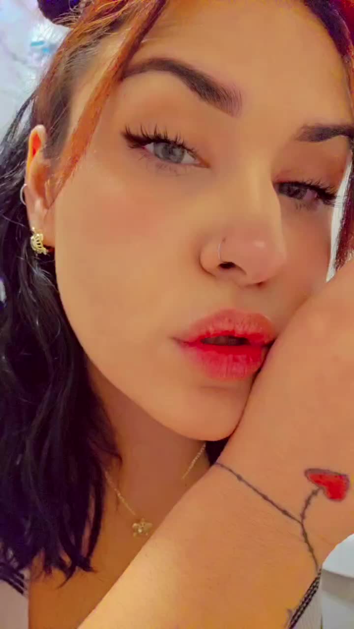 @yosie rios