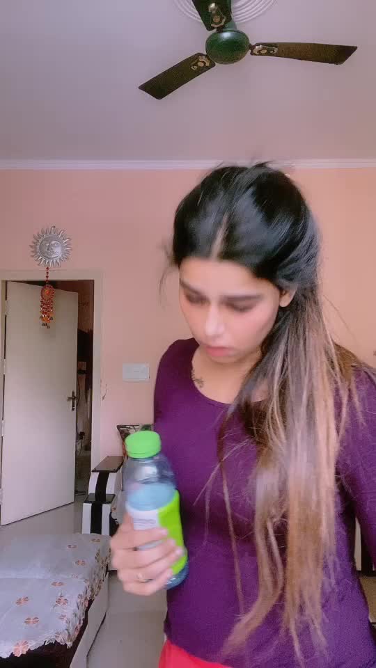 @PRIYANKA💫