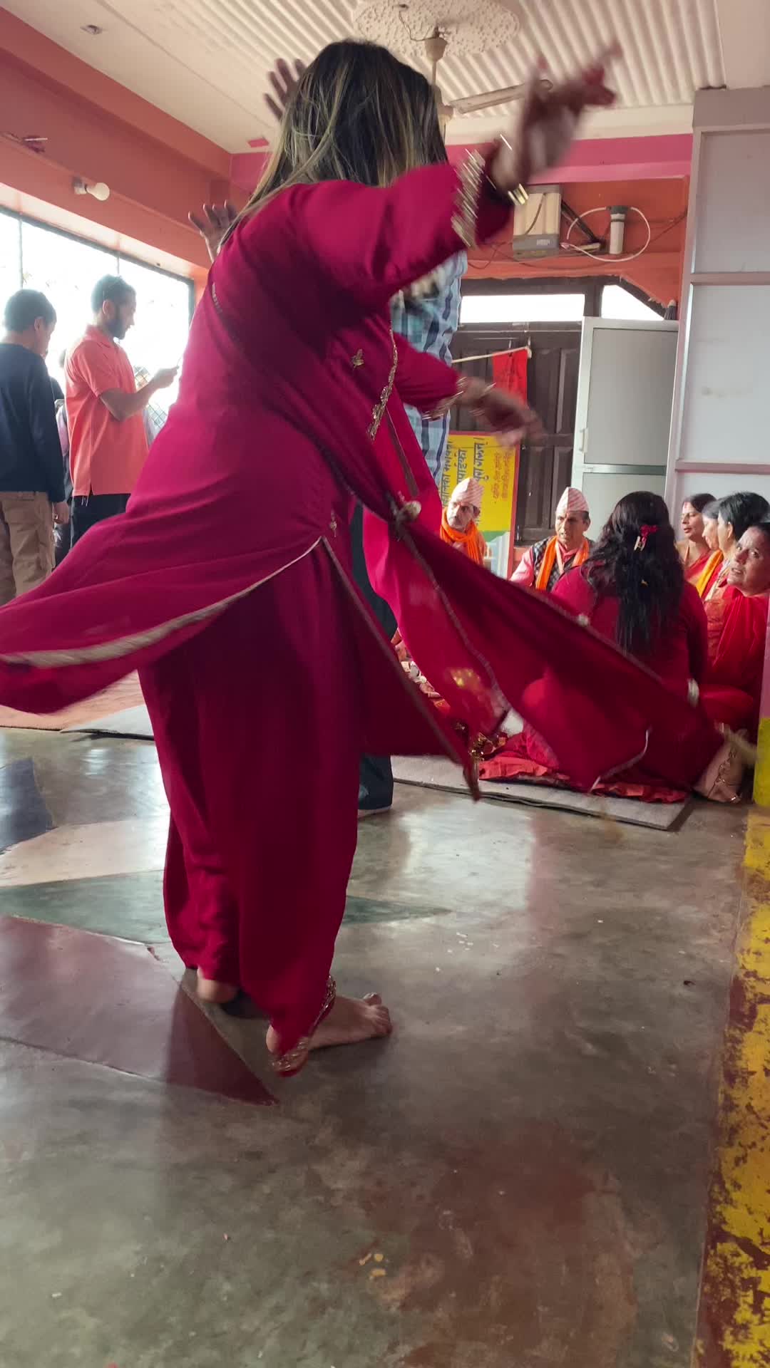 @अनुपा छेत्री