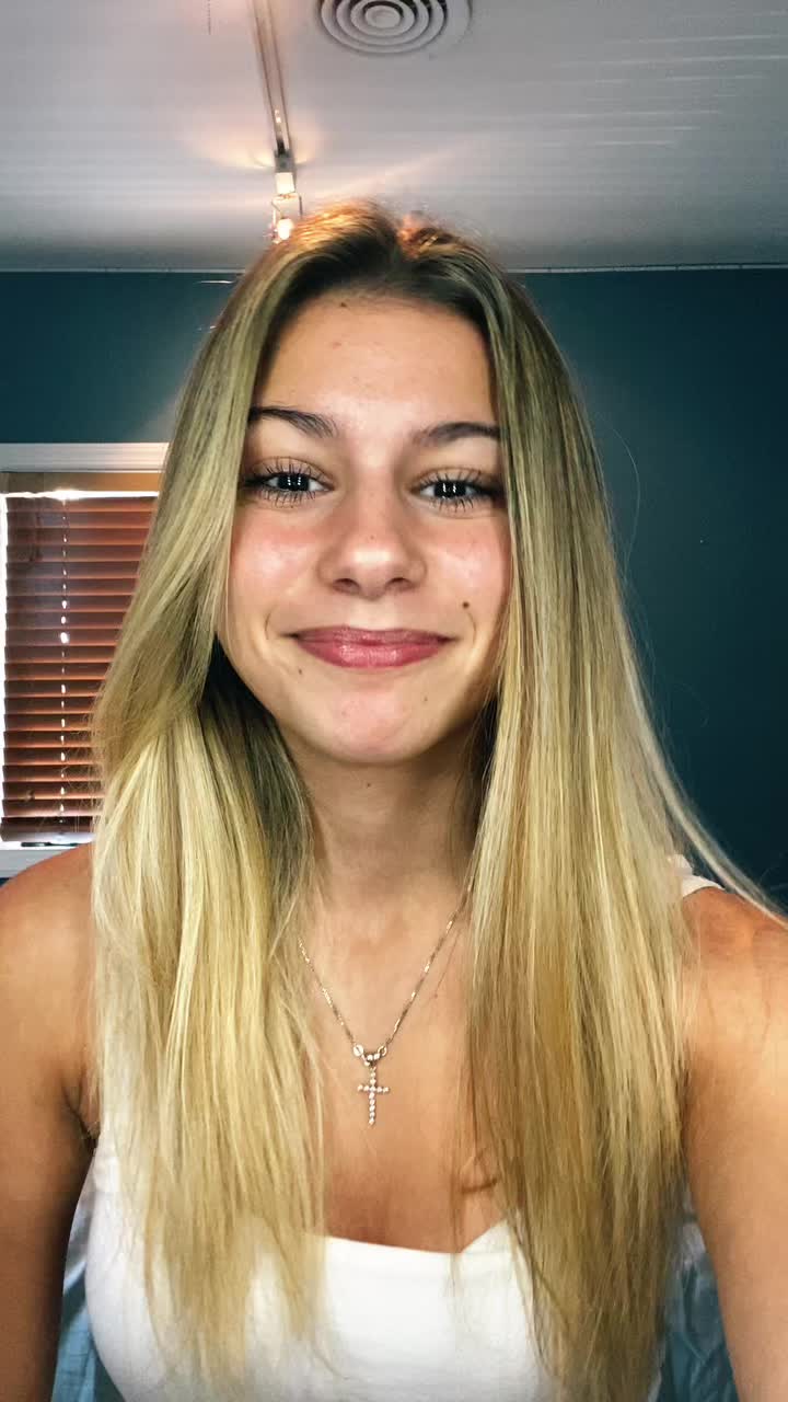 @carlie