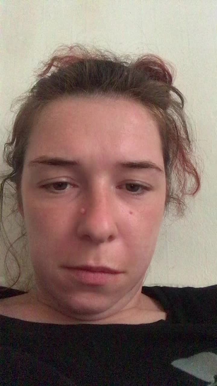 @Toni-louise