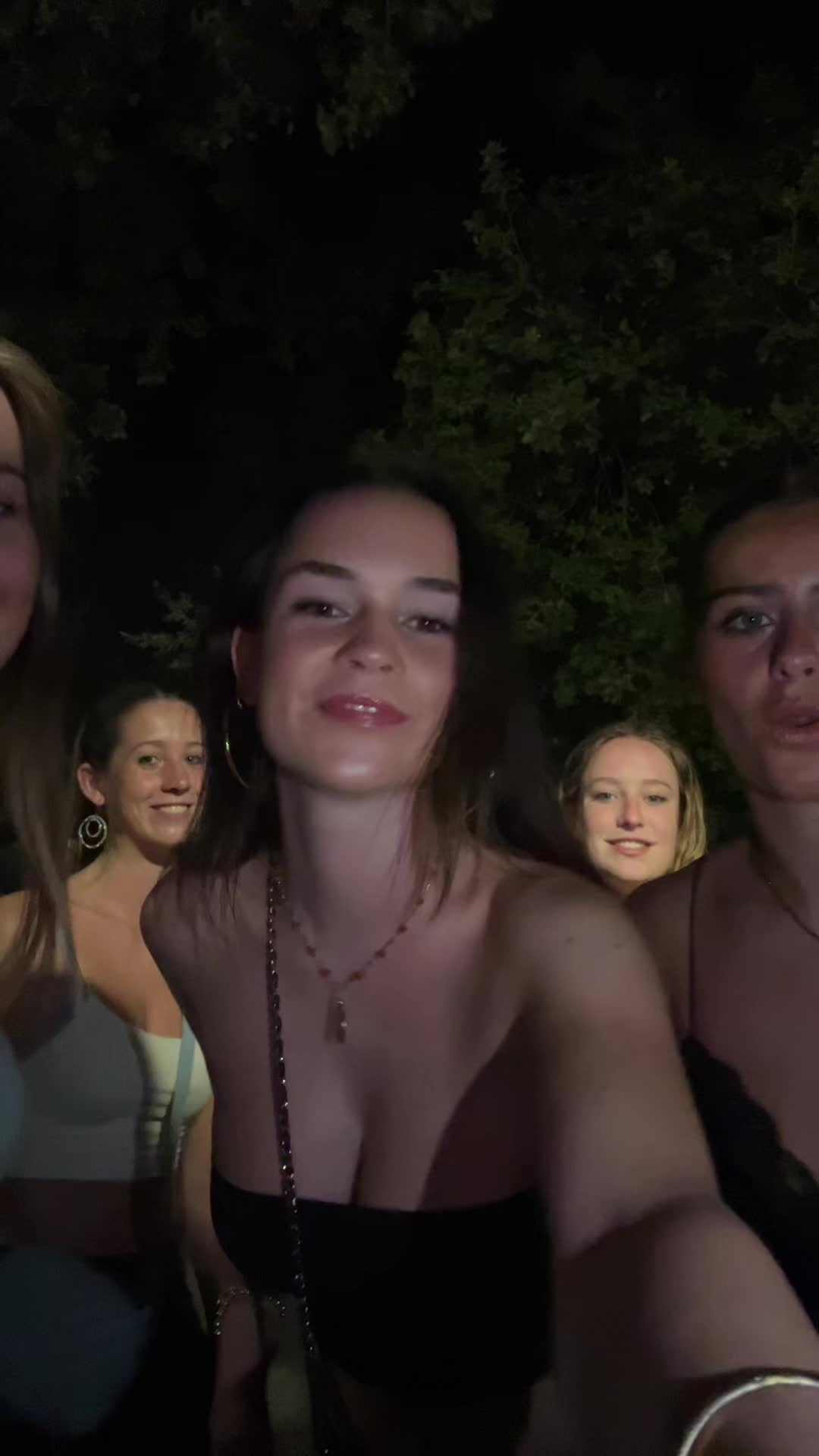 @elllissa