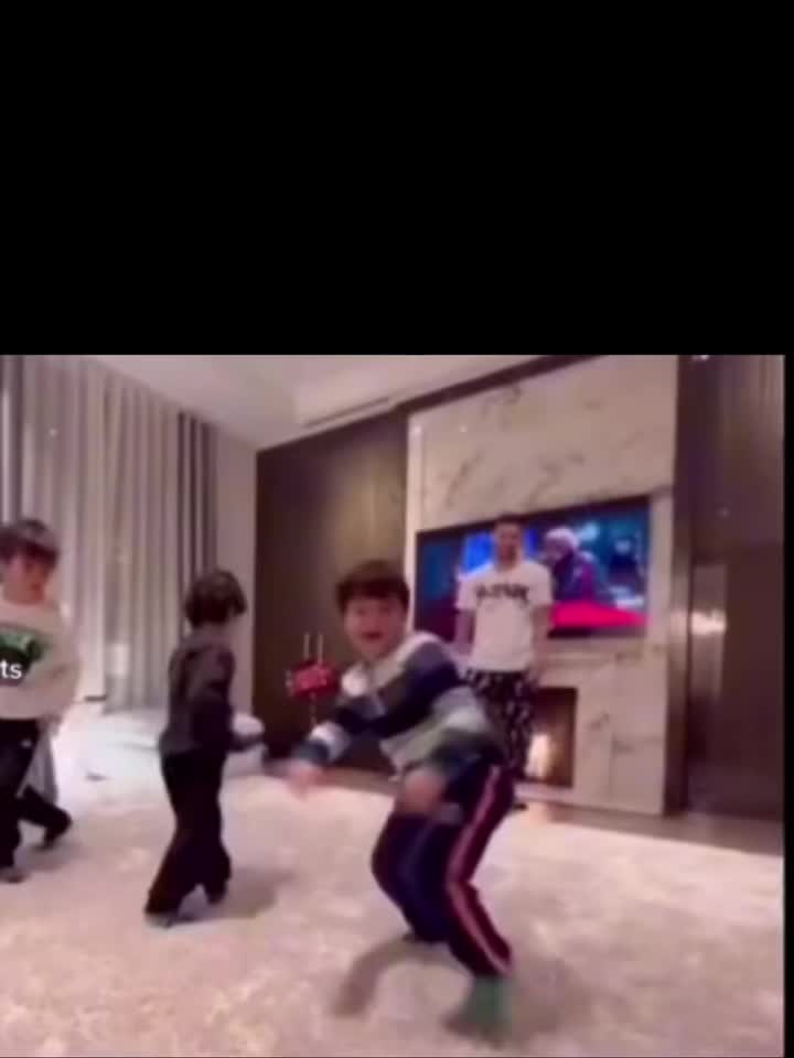 @Football_Mania23