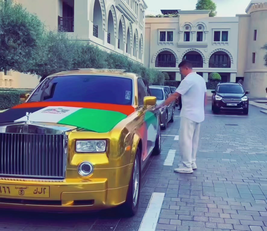 @AlexCars