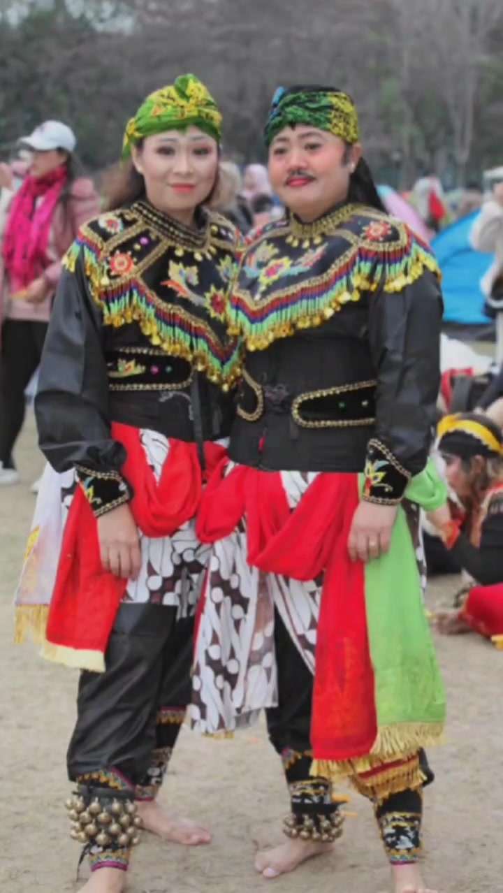 @Neeluh Hariyani003