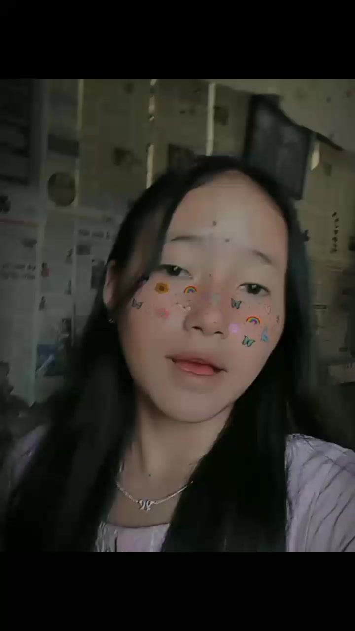 @Limbuni🐷🖤