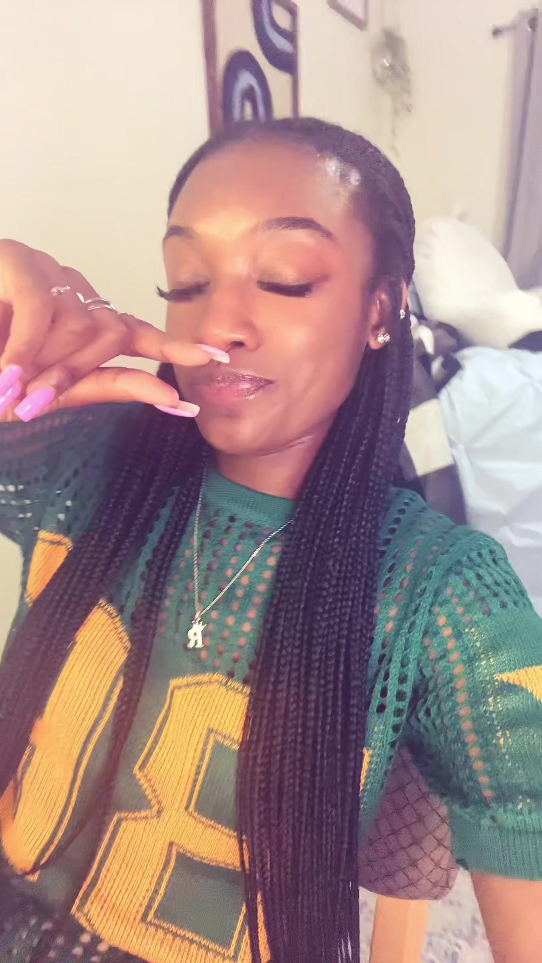 @taniahr