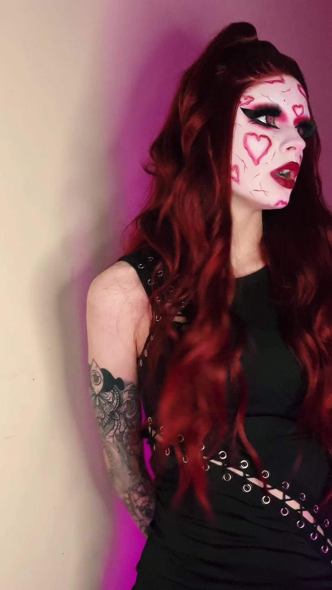 @Beth 🖤🕷️