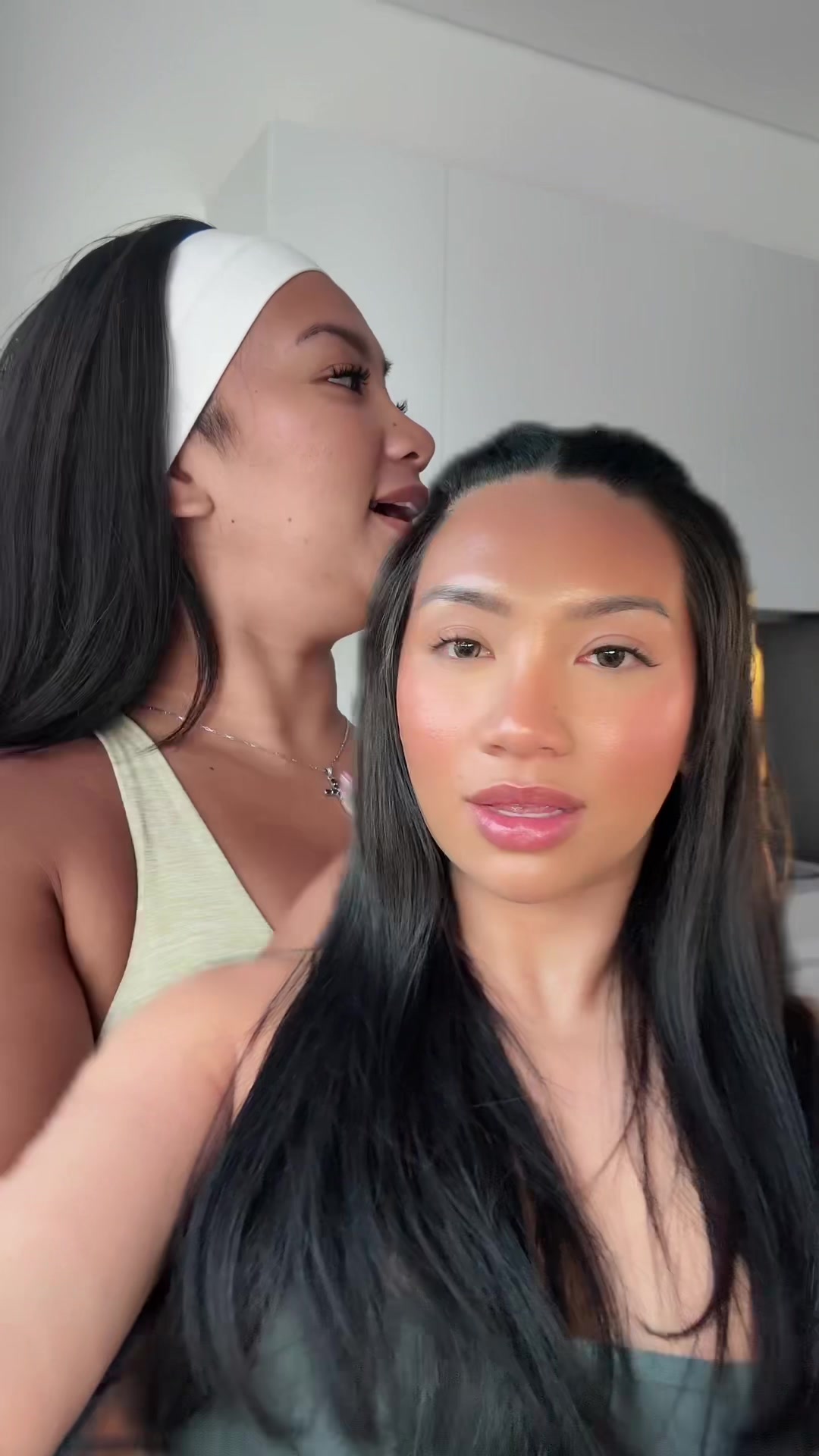 @Sophia