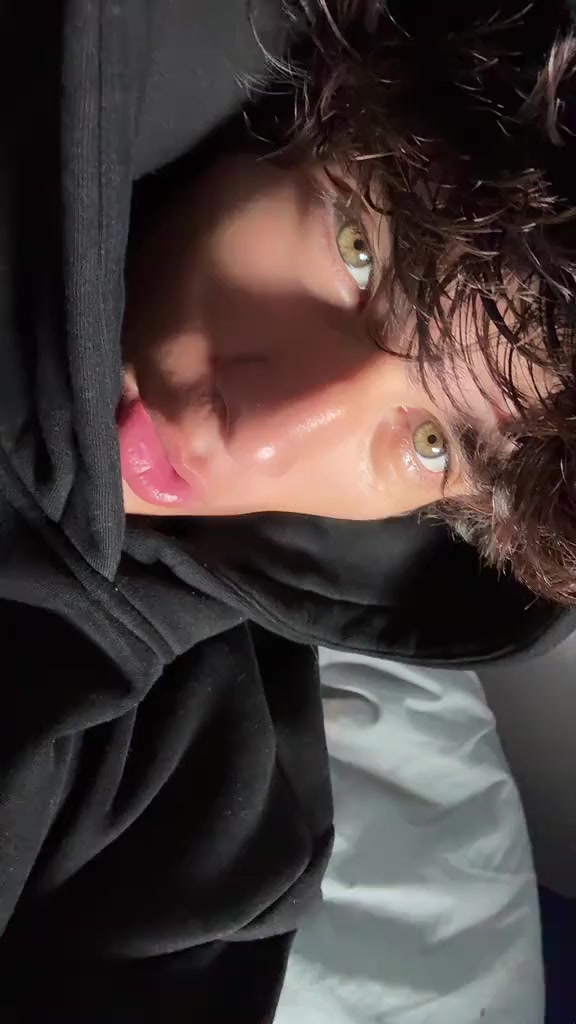 @Twinkboy