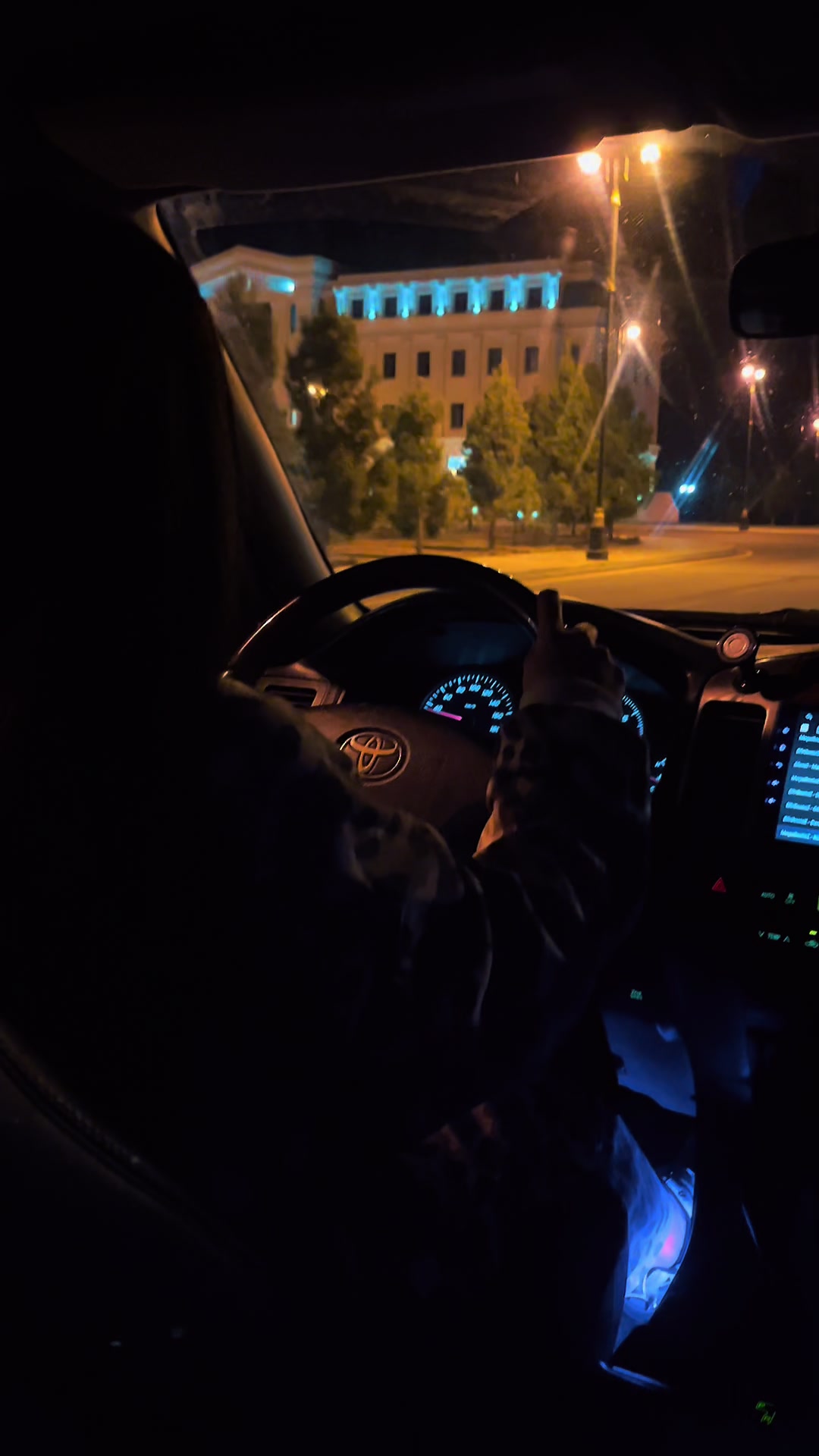 @neroo__n