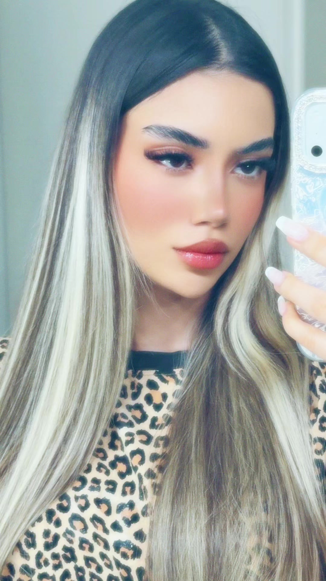 @JEYRAN✨