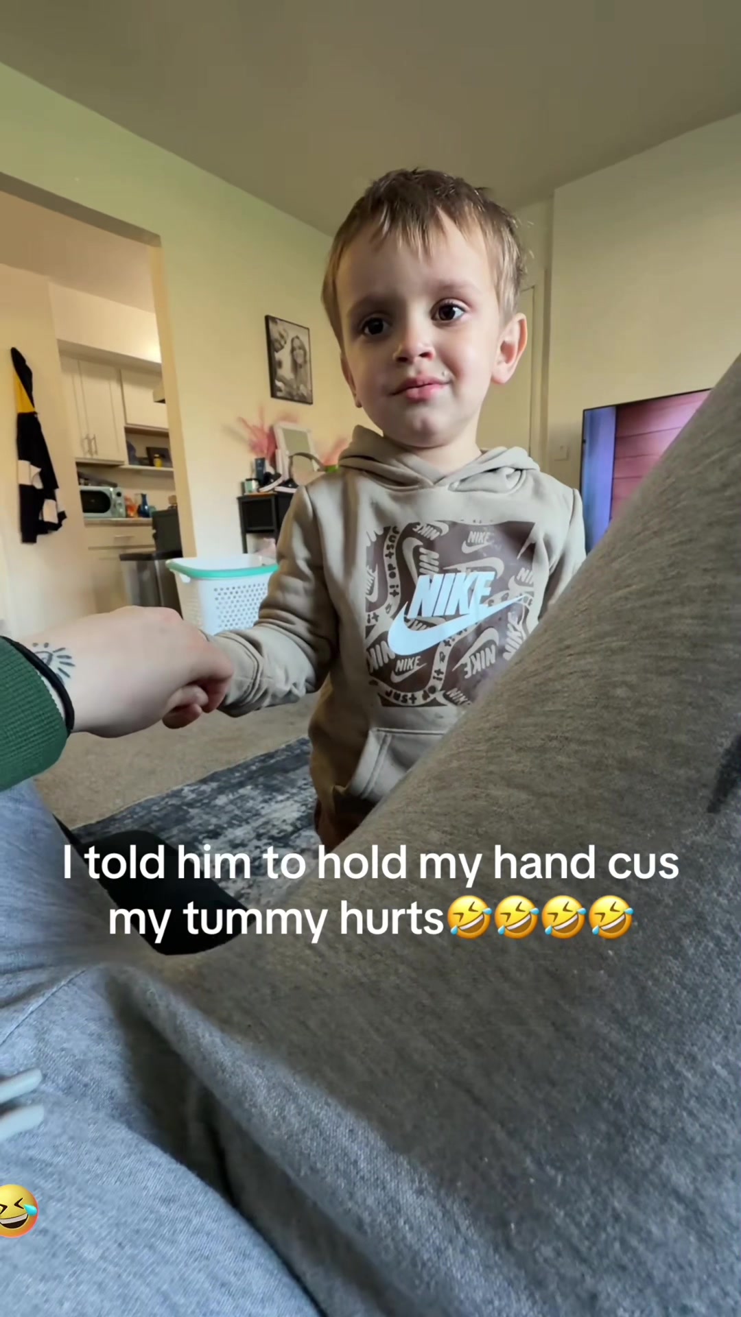 @cloudykiesses